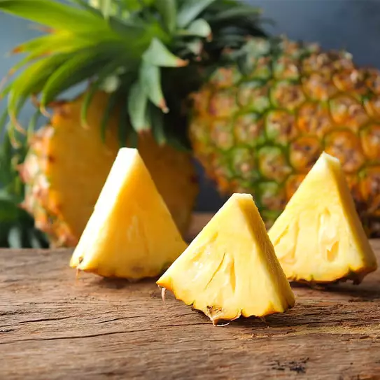 Frische Ananas